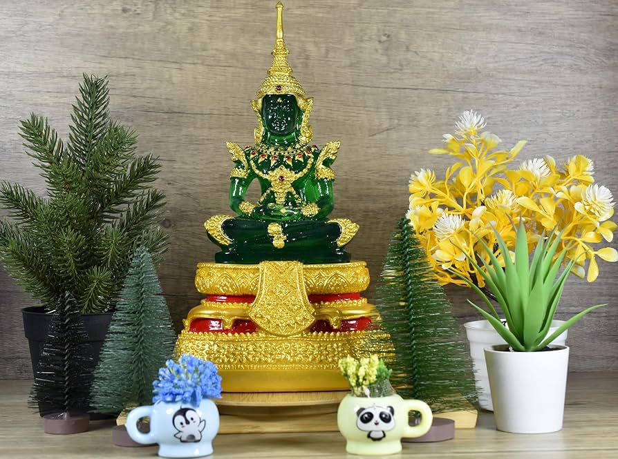 金？とエメラルド？で出来た小さなBuddha タイ王国で購入 81NfAEiC-kL._UF350,350_QL80_.jpg